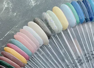 ネイル YoLo Nail AOIのネイルデザイン