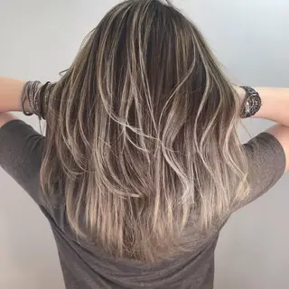 ミディアム カラー 大橋 輝久のヘアスタイル