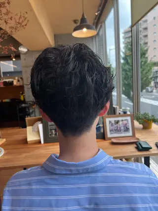 ショート パーマ 両国駅徒歩1分⭐️ アイロン仕上げのヘアスタイル