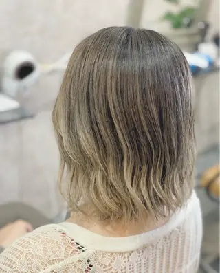 セミロング メンズスタイル バレイヤージュ　齋藤のヘアスタイル