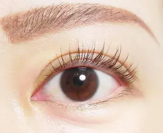 マツエク・マツパ eyelash salon mu-te所属・C hihoの眉毛・アイブロウイメージ