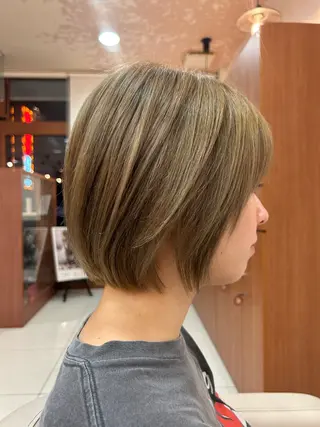 ショート RayField かおるのヘアスタイル