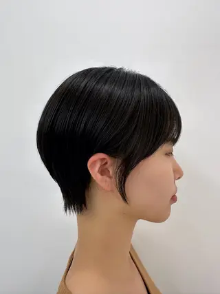 ショート 高橋 沙央のヘアスタイル