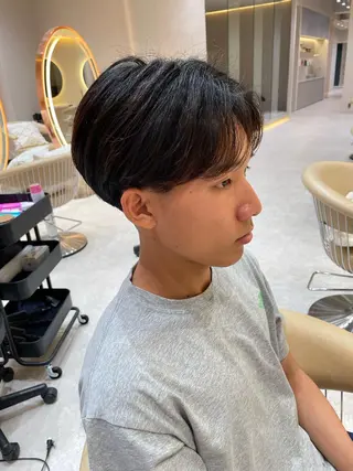 メンズ 大人メンズパーマ メンズ特化　萱原大幹のヘアスタイル