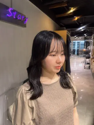 ミディアム カラー NANAMI🩵 大人可愛い韓国ヘアのヘアスタイル