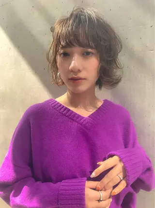酸性ストレート/ブリ ーチなし/中村 匠のヘアスタイル
