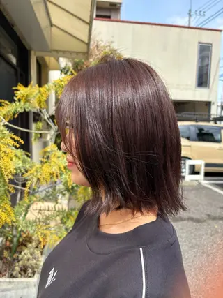 ミディアム 三國 栞音のヘアスタイル