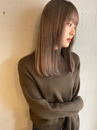 ロング カラー 東 みのりのヘアスタイル