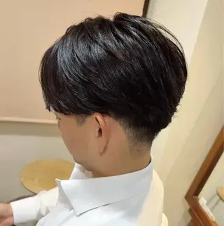 メンズ CLUTCH/顔周り 髪質改善/艶カラーのヘアスタイル