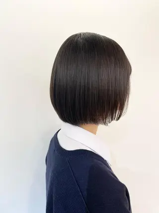 ミディアム 美髪矯正・ブリーチ 矯正🫧秋元ゆたかのヘアスタイル