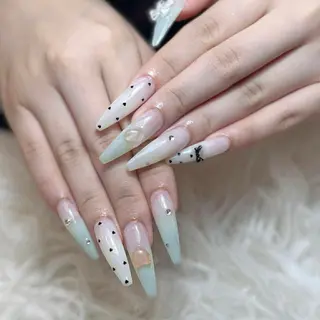 ネイル ANH NAIL ゴテゴテ専門店💎のネイルデザイン