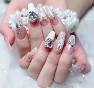 ネイル D-BEAUTY Nailsalonのネイルデザイン