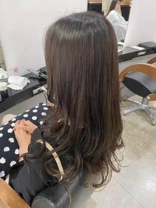 ロング カラー パーマ ヘアアレンジ 烏山 達也のヘアスタイル