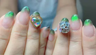 ネイル ニュアンスネイル🌈 MYU Nailsのネイルデザイン