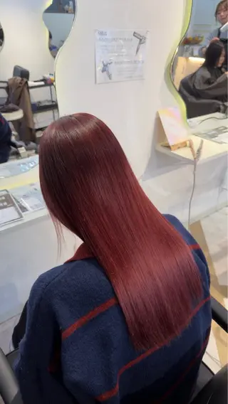 ミディアム カラー せいと/レイヤー/ ハイトーン/艶髪のヘアスタイル