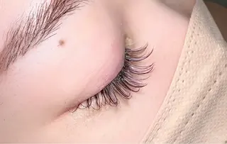 マツエク・マツパ throw_ lushのマツエク・マツパデザイン