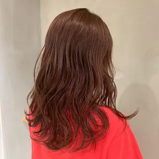 カラー アカリ /パーマスタイルのヘアスタイル