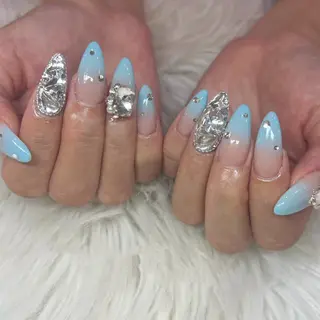 ネイル 透明感ネイル ｜mahiru.のネイルデザイン