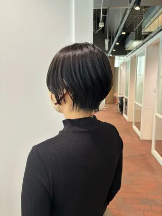 ショート マンツーマン 縮毛矯正/マユコのヘアスタイル