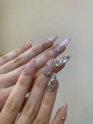 ネイル Lua🌙ワンホン♡ ギャル♡推し活♡のネイルデザイン