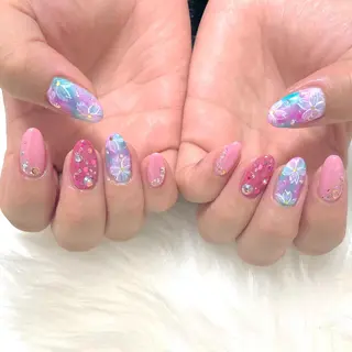 ネイル MADDYNAILS ✴︎柏痛ネイルのネイルデザイン