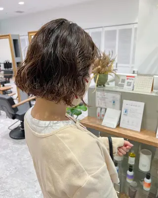 ショート パーマ marble by KENJEのヘアスタイル