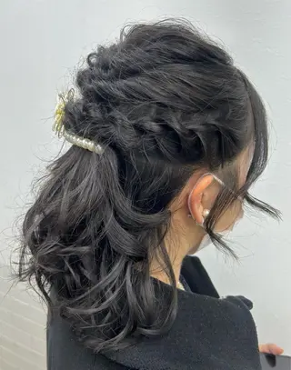 ヘアアレンジ ダブルスキルエクステ /羽エクステ白石宇由のヘアスタイル