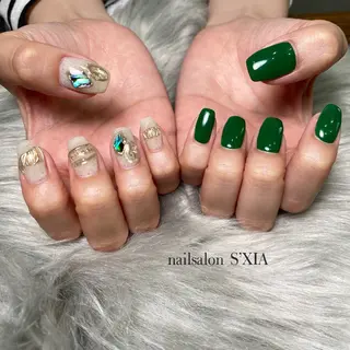 ネイル ネイルサロン《シア》 市木 佑実のネイルデザイン