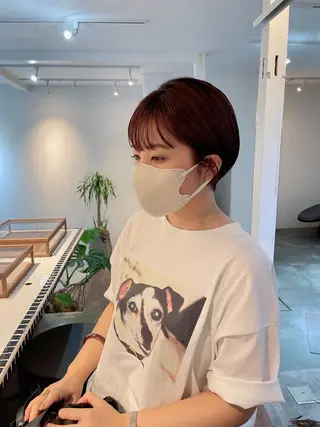 ショート カラー 高橋 愛美のヘアスタイル