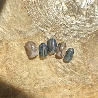 ショート ネイル 🪞KAPE NAIL 🪞のネイルデザイン