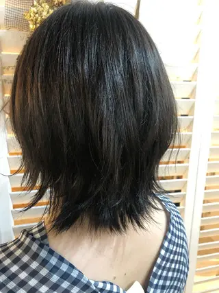 ショート カラー 髪質改善&ブリーチ 伊勢 祐一郎のヘアスタイル