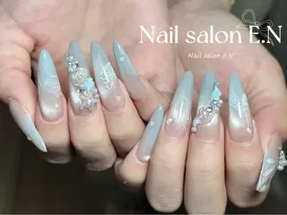 ネイル E.N🦋 長さ出し/持ち込みのネイルデザイン