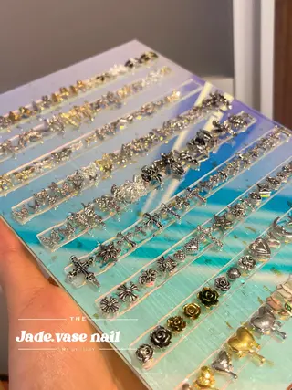 ネイル ✰Jade.vase 银座のネイルデザイン