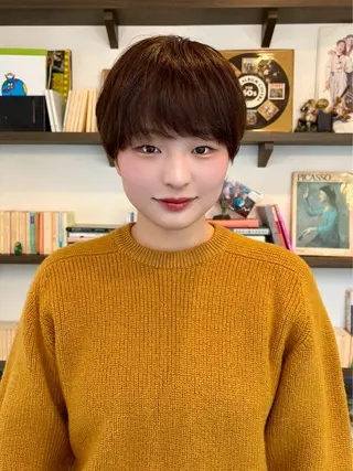 ショート カラー moanin モーニンのヘアスタイル