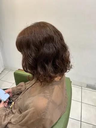 ミディアム パーマ ふかや まりかのヘアスタイル