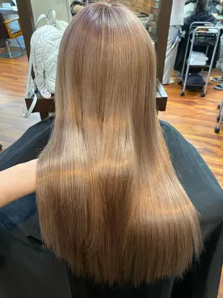 ロング LOHAS Kanaのヘアスタイル