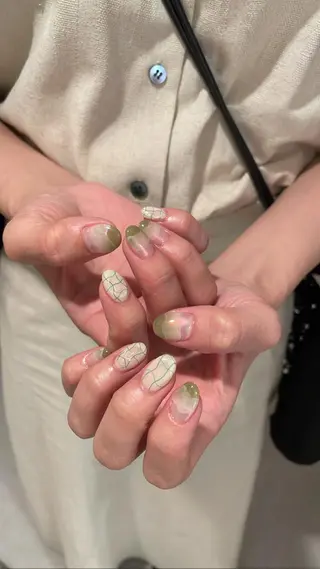ネイル Ami 🦥のネイルデザイン