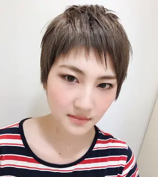 ショート マツオカ ケンシロウのヘアスタイル