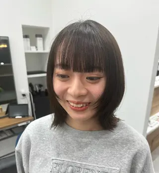 ミディアム カラー 𝘀𝗮𝗲 ⑅*/ 艶髪/ショートボブのヘアスタイル