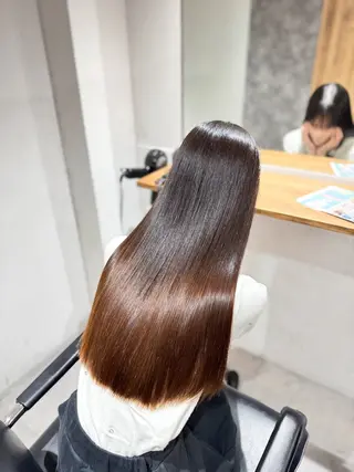 ロング ツヤツヤ縮毛矯正 /美髪カラー　小山のヘアスタイル