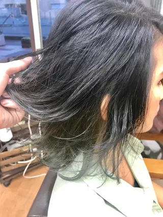 ミディアム カラー 澤田 拓己のヘアスタイル