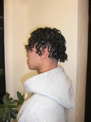 パーマ ヘアアレンジ メンズ コーンロウ／ブレイズ SYUのヘアスタイル