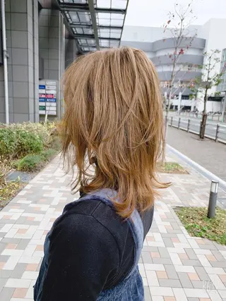 ミディアム レイヤー×縮毛矯正 深見 拓のヘアスタイル