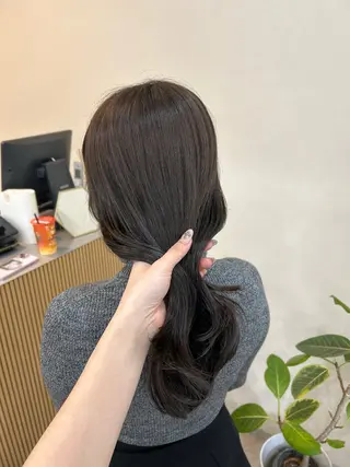 ロング MIDORI🎀 透明感/ベージュのヘアスタイル