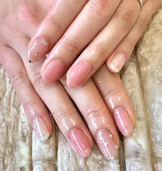 ネイル 髙橋 優菜のネイルデザイン