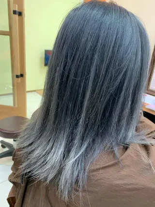 ミディアム カラー EARTH池田 一之のヘアスタイル