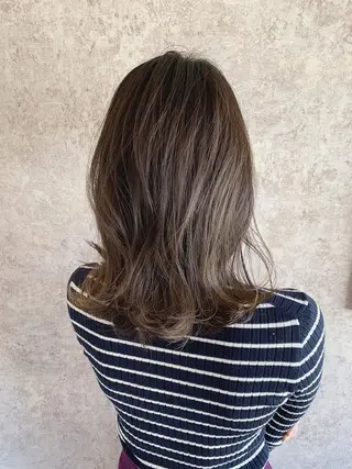 ショート カラー パーマ 髪質改善/美髪ケア ✨岡野右京のヘアスタイル