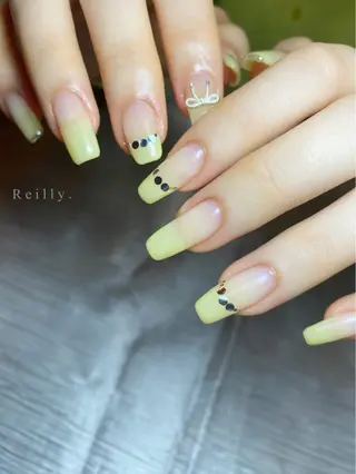 ネイル Marina 《REILLY.》のネイルデザイン