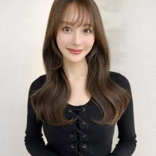 ロング カラー ブリーチ縮毛矯正加藤 赤み無し透明感ヘアのヘアスタイル