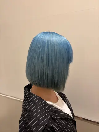 ミディアム カラー YUYA/ハイトーン /ホワイトカラーのヘアスタイル
